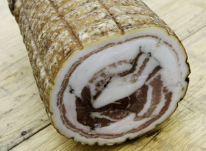 PANCETTA CON COTENNA